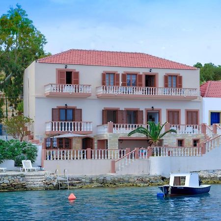 Villa Skiadeni Chalki Town Esterno foto