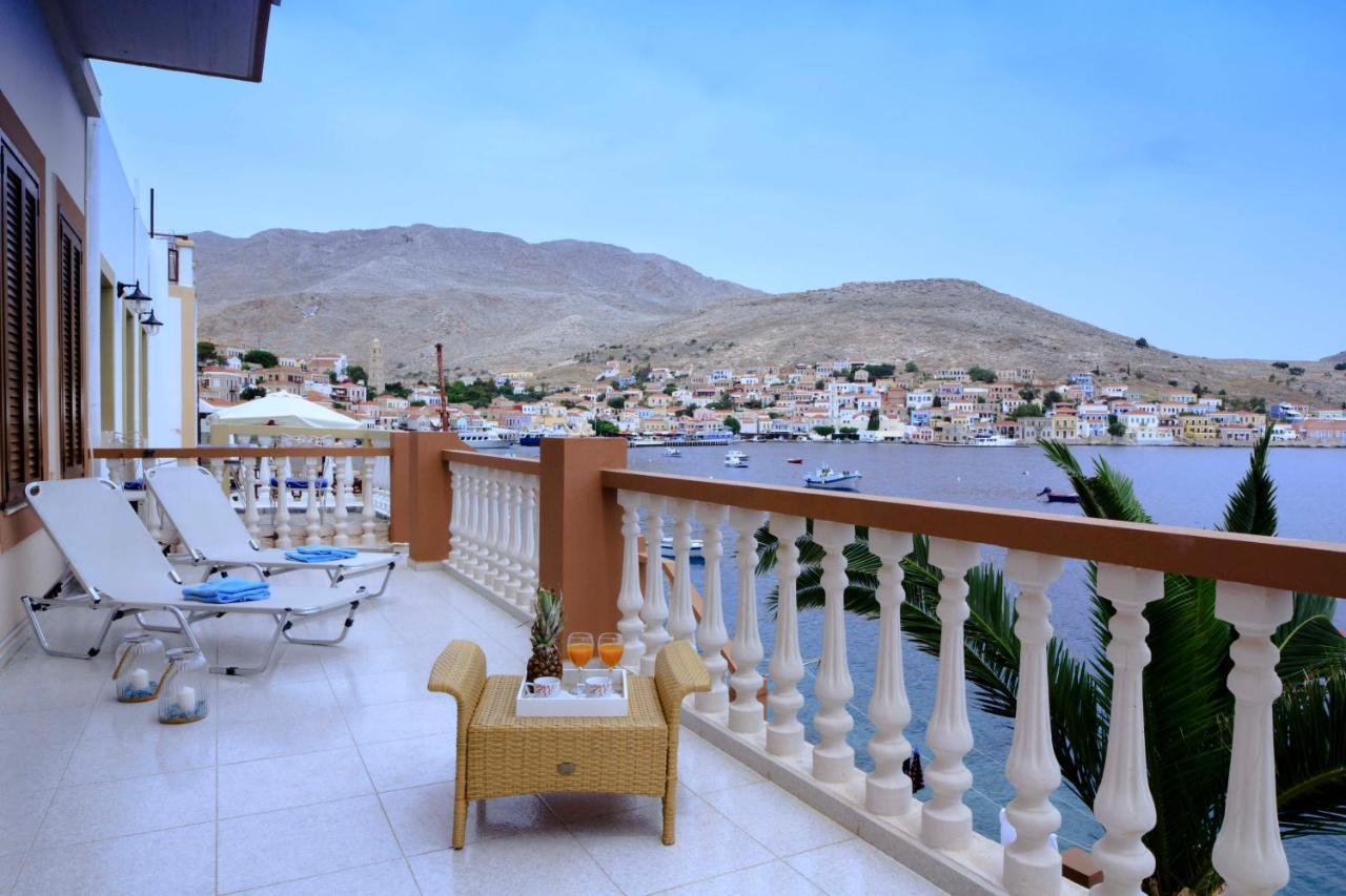 Villa Skiadeni Chalki Town Esterno foto