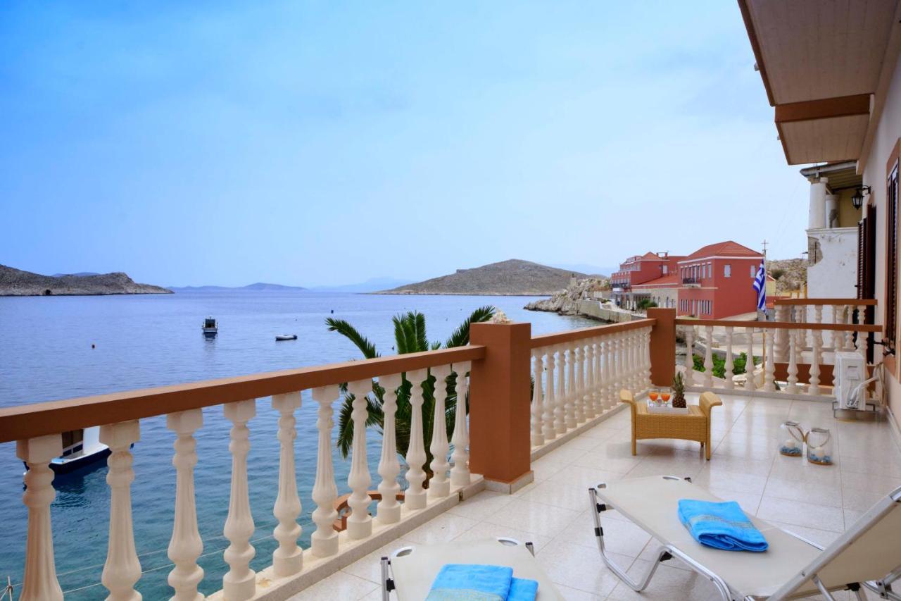 Villa Skiadeni Chalki Town Esterno foto